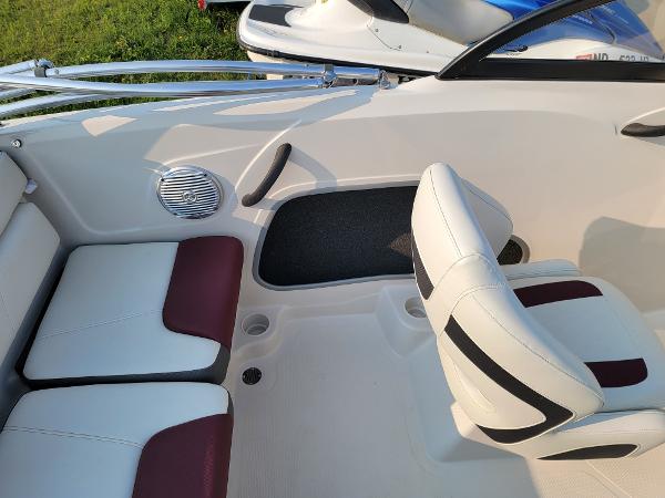 2016 Tahoe boat for sale, model of the boat is 450 TF & Image # 11 of 18