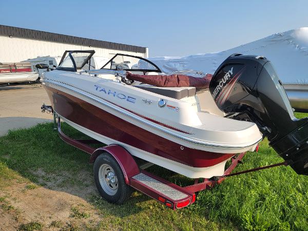 2016 Tahoe boat for sale, model of the boat is 450 TF & Image # 5 of 18