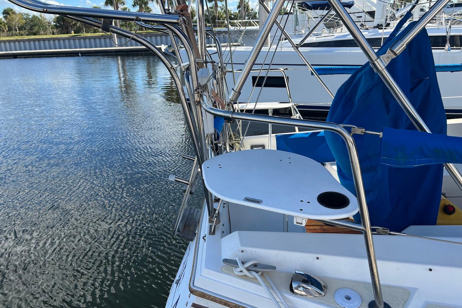 FL 10465 BB Knot 10 Yacht Sales FL 10465 BB Knot 10 Yacht Sales