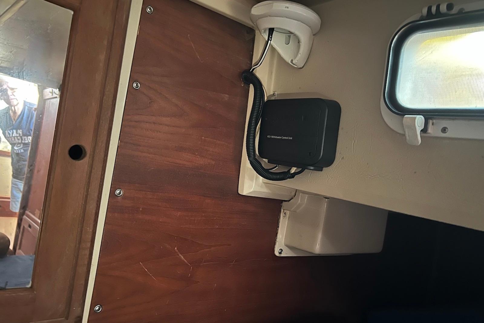 FL 10465 BB Knot 10 Yacht Sales FL 10465 BB Knot 10 Yacht Sales