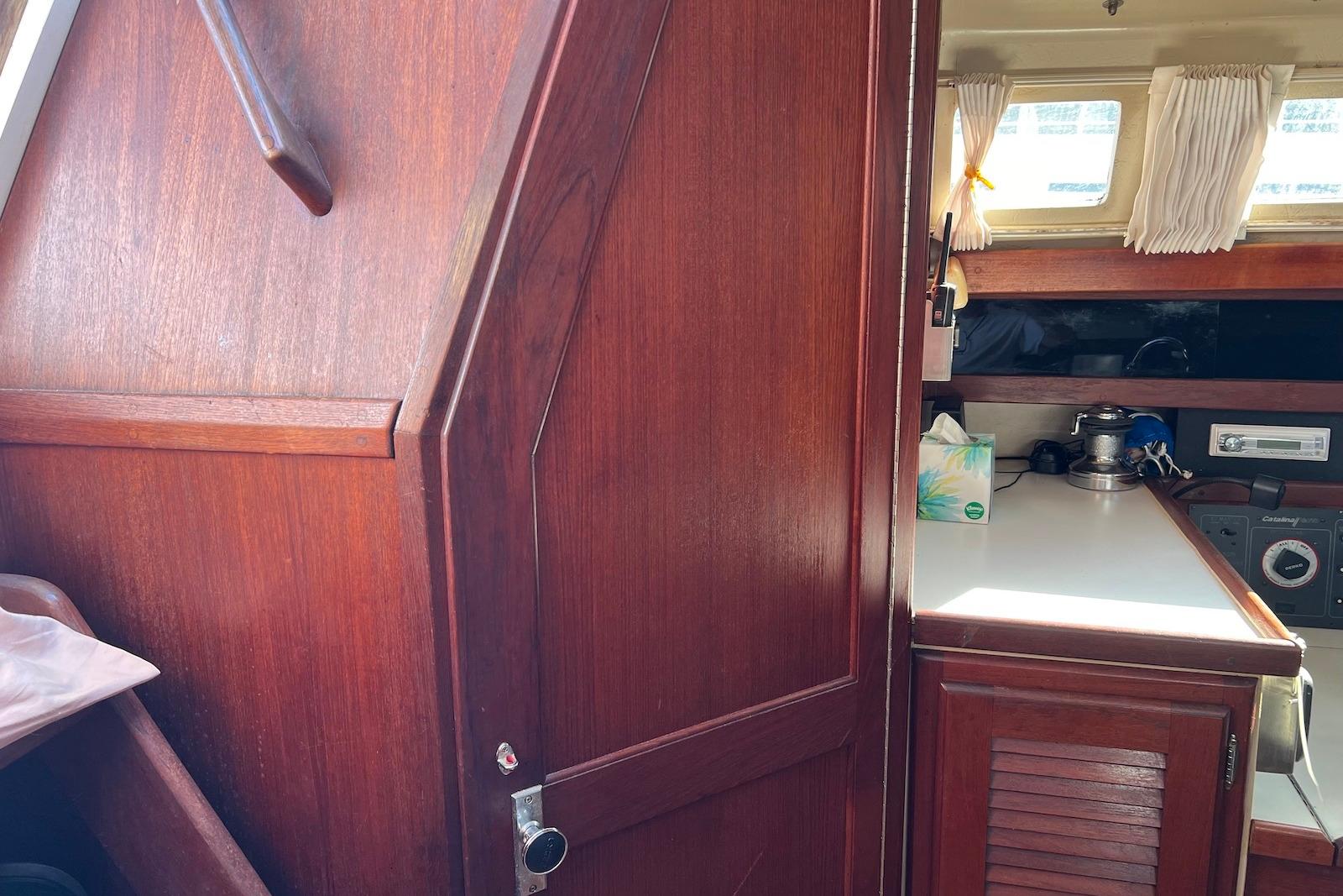 FL 10465 BB Knot 10 Yacht Sales FL 10465 BB Knot 10 Yacht Sales