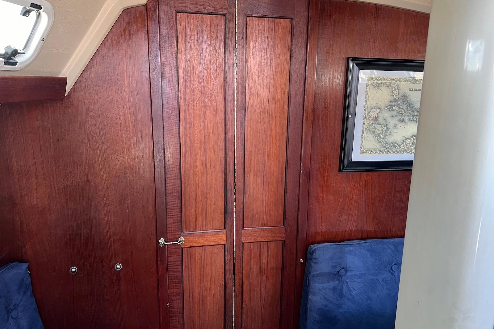 FL 10465 BB Knot 10 Yacht Sales FL 10465 BB Knot 10 Yacht Sales