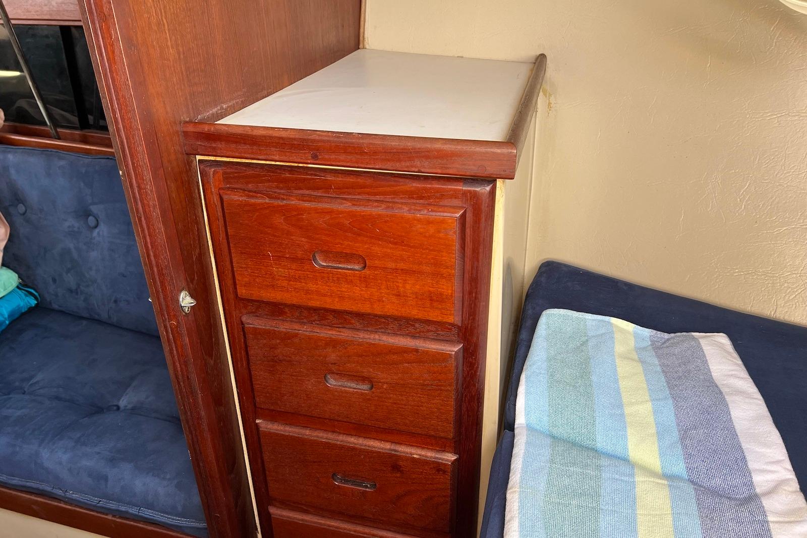 FL 10465 BB Knot 10 Yacht Sales FL 10465 BB Knot 10 Yacht Sales