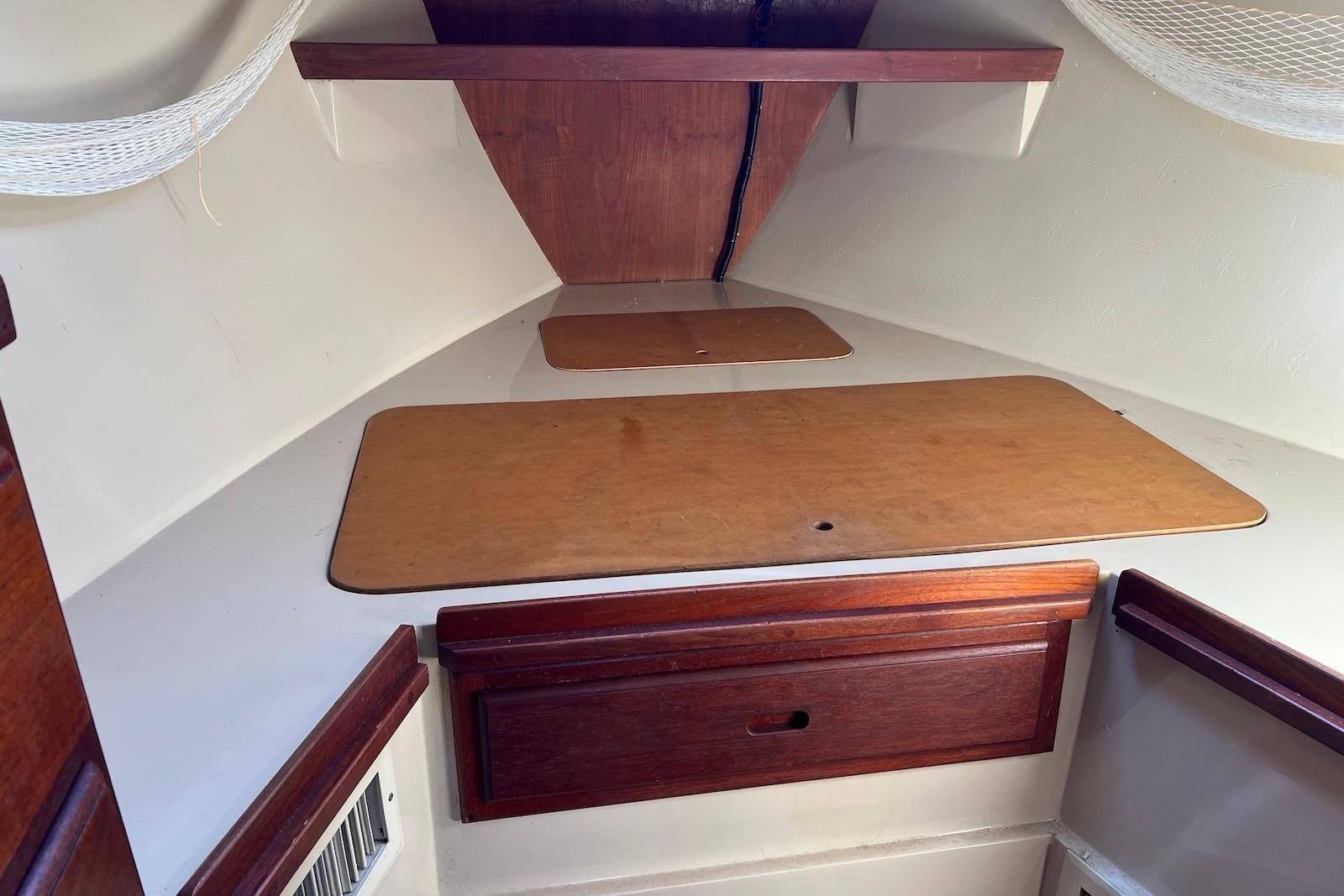 FL 10465 BB Knot 10 Yacht Sales FL 10465 BB Knot 10 Yacht Sales