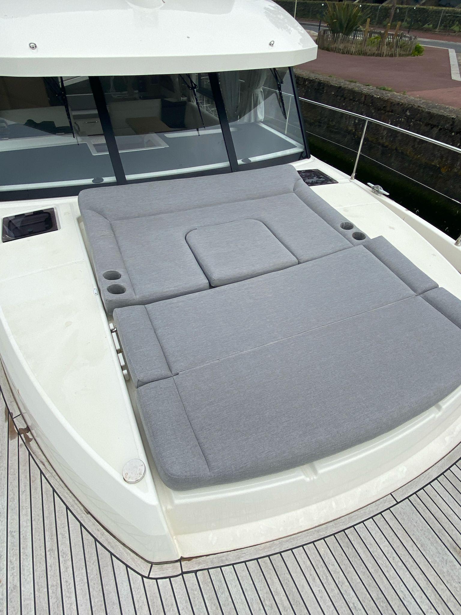 Yacht Photos Pics