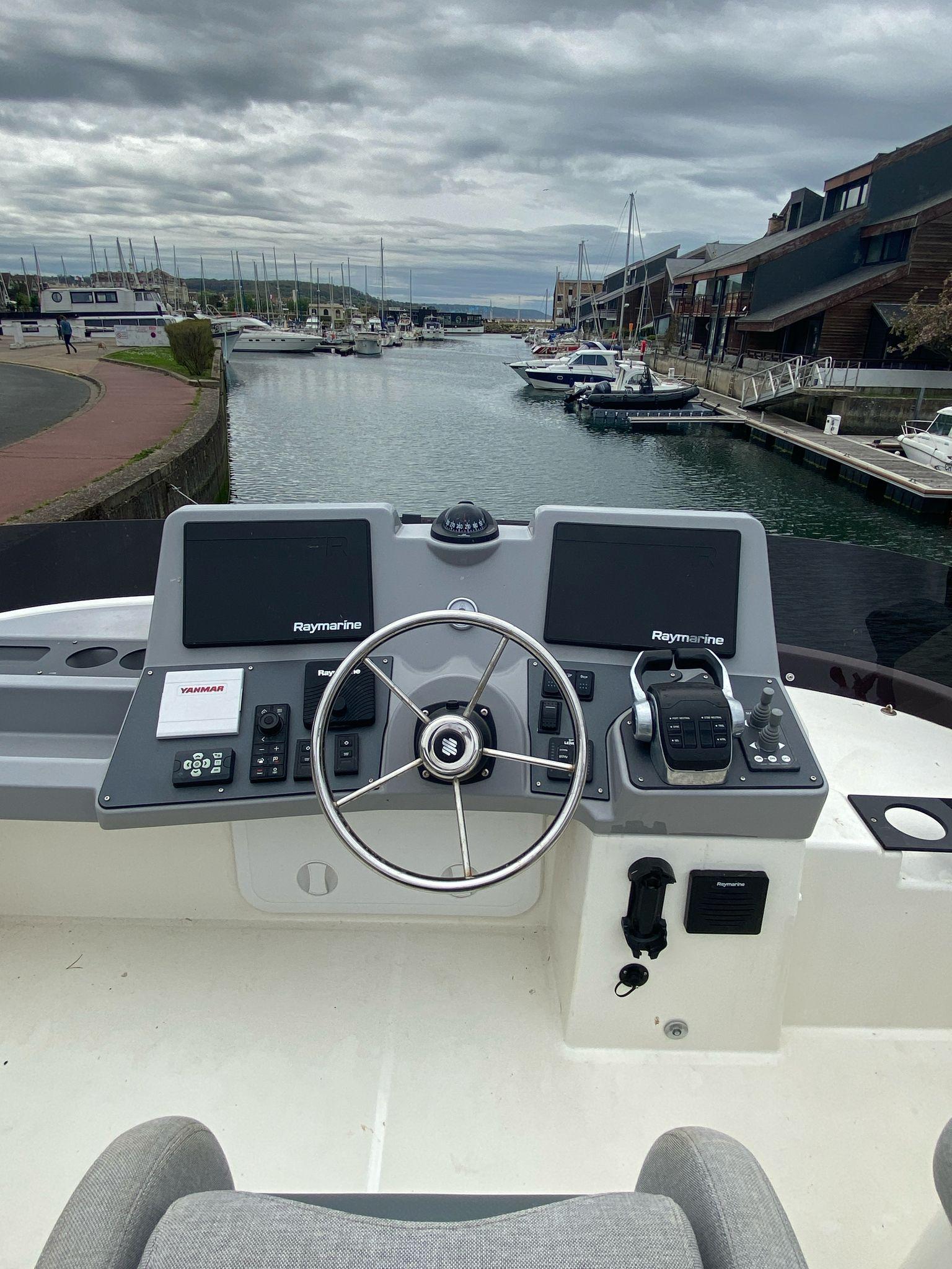 Yacht Photos Pics