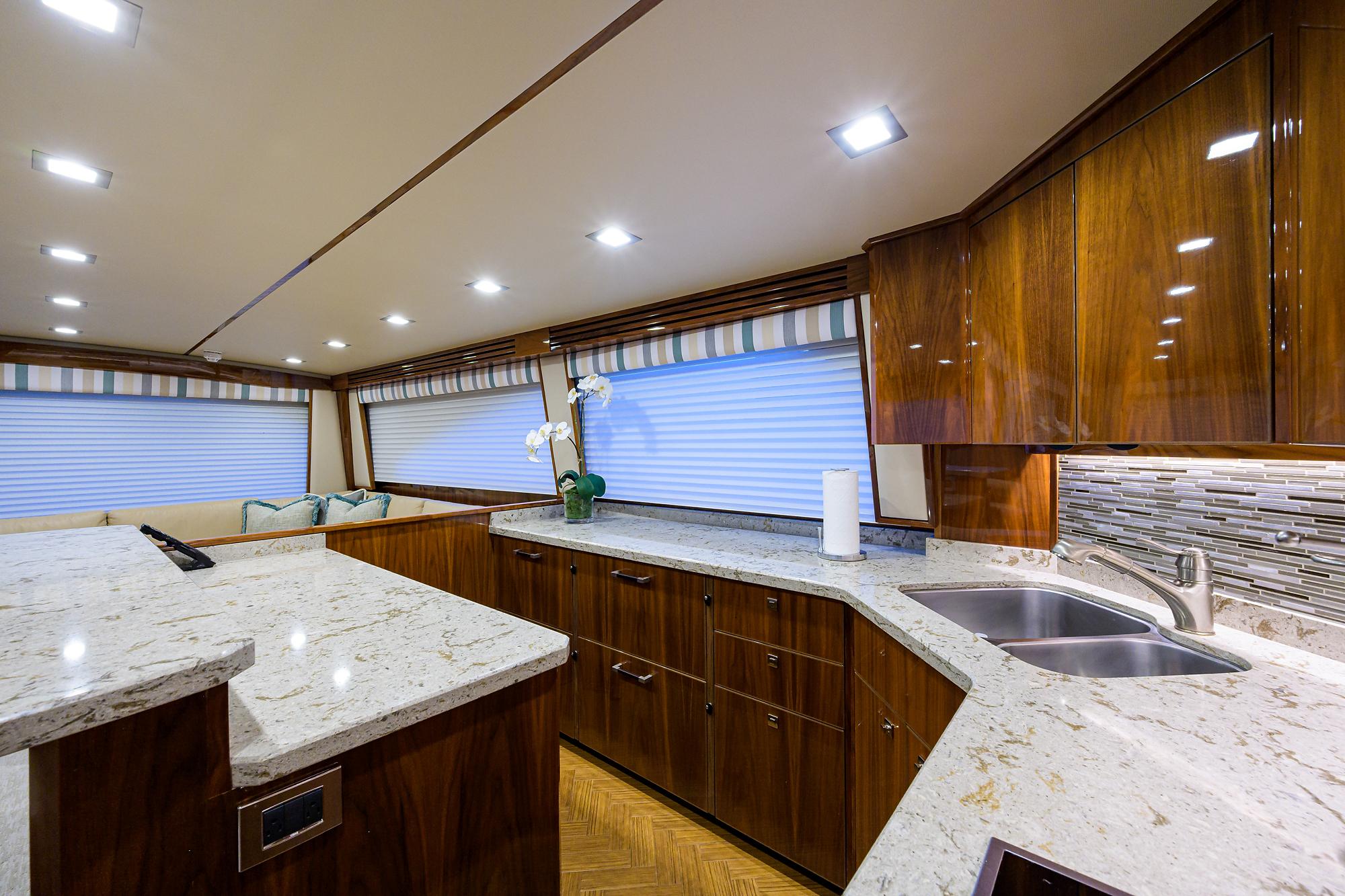 Viking 72 ABSOLUT - Galley Counters & Sink