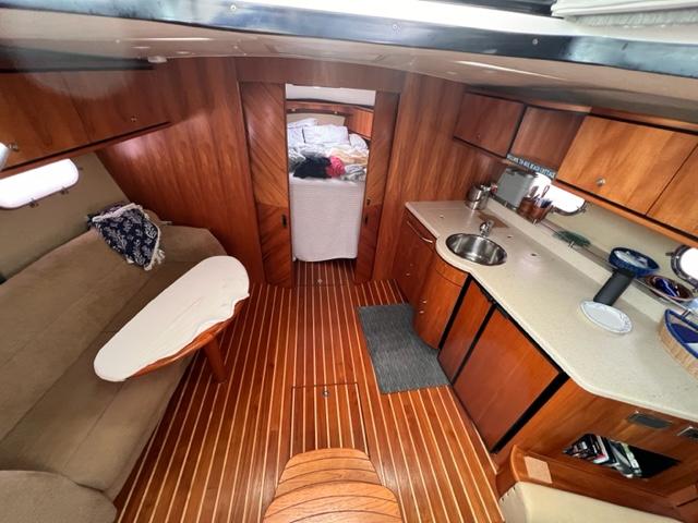 Tiara Yachts-3900 Sovran 2008-Private Dancer MA-US-8789981 | Thumbnail