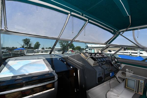 36' Cruisers Yachts, Listing Number 100917022, Image No. 9