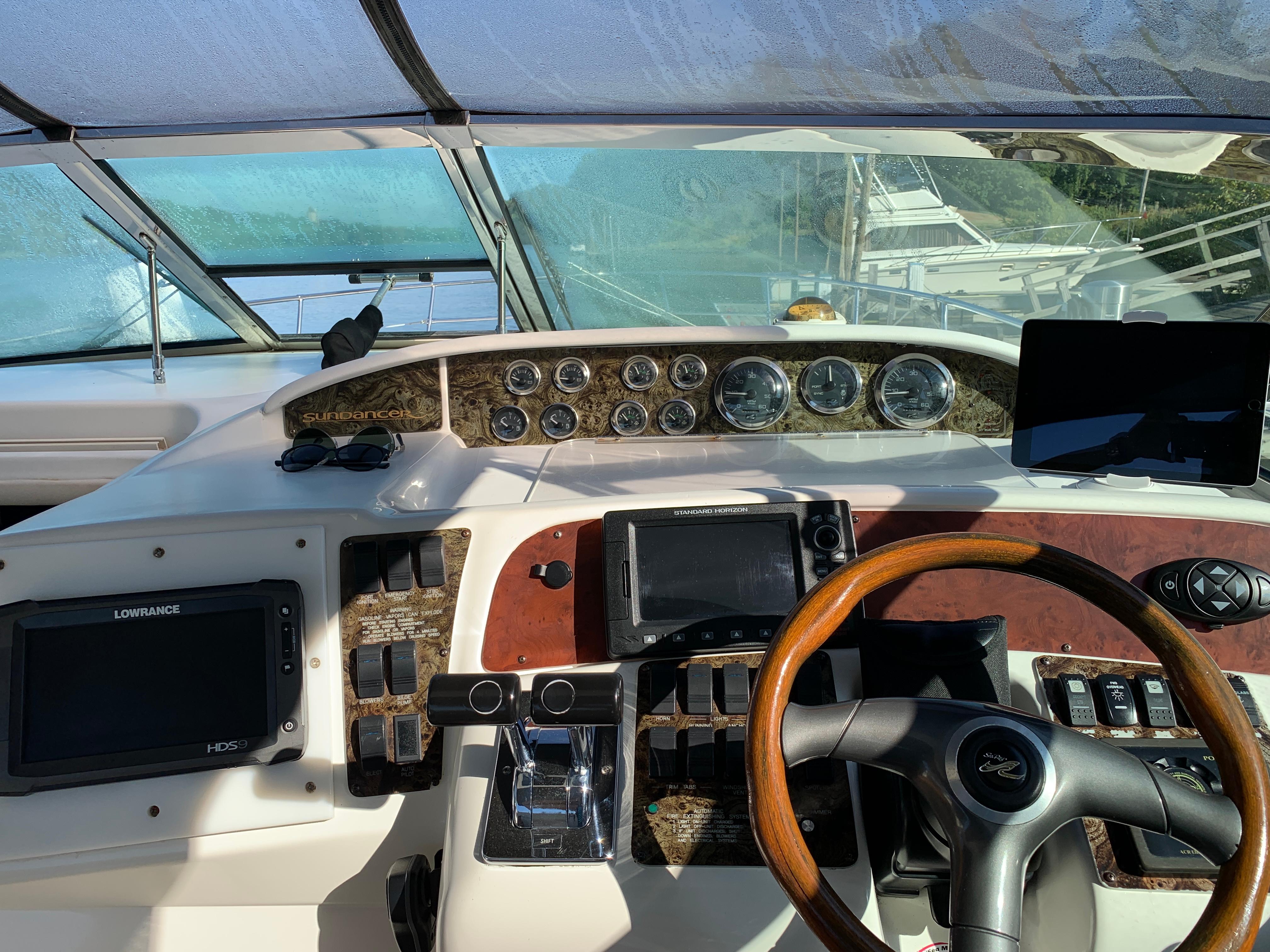 1997 Sea Ray 370 Sundancer-30