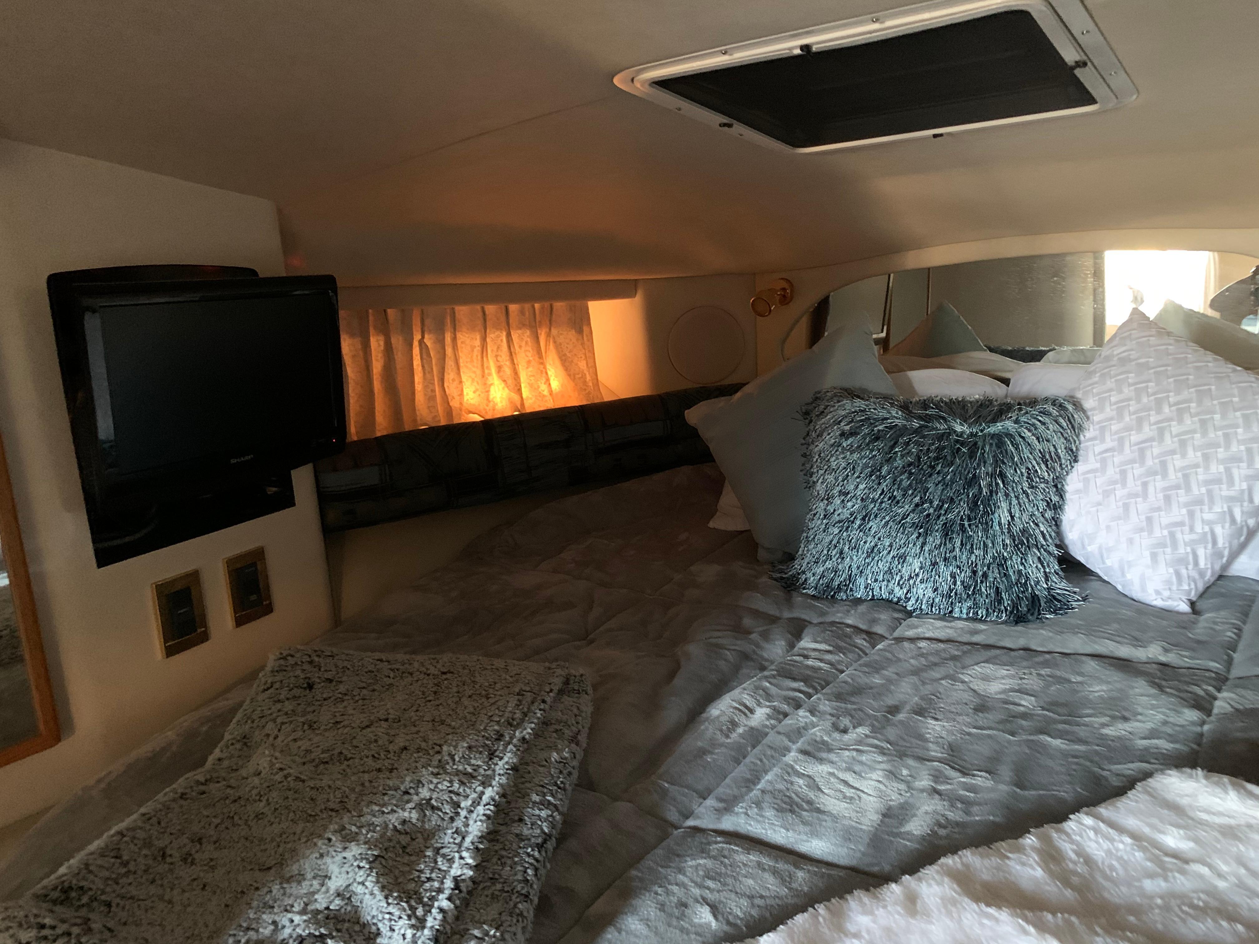 1997 Sea Ray 370 Sundancer-47