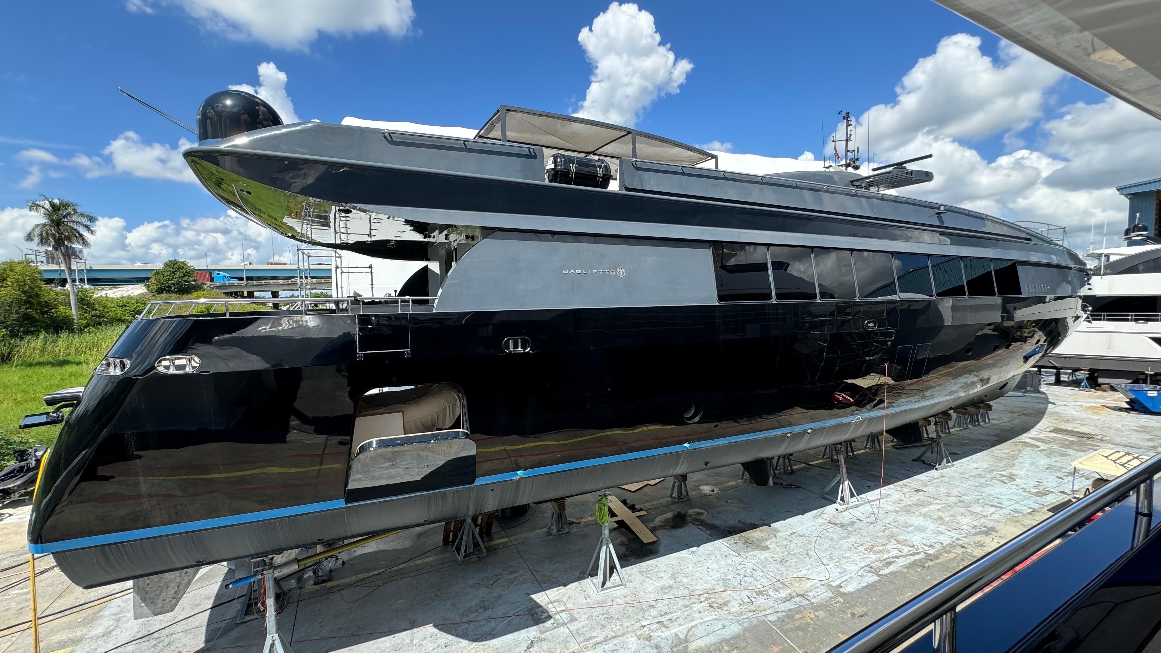 Matrix Yacht Photos Pics 