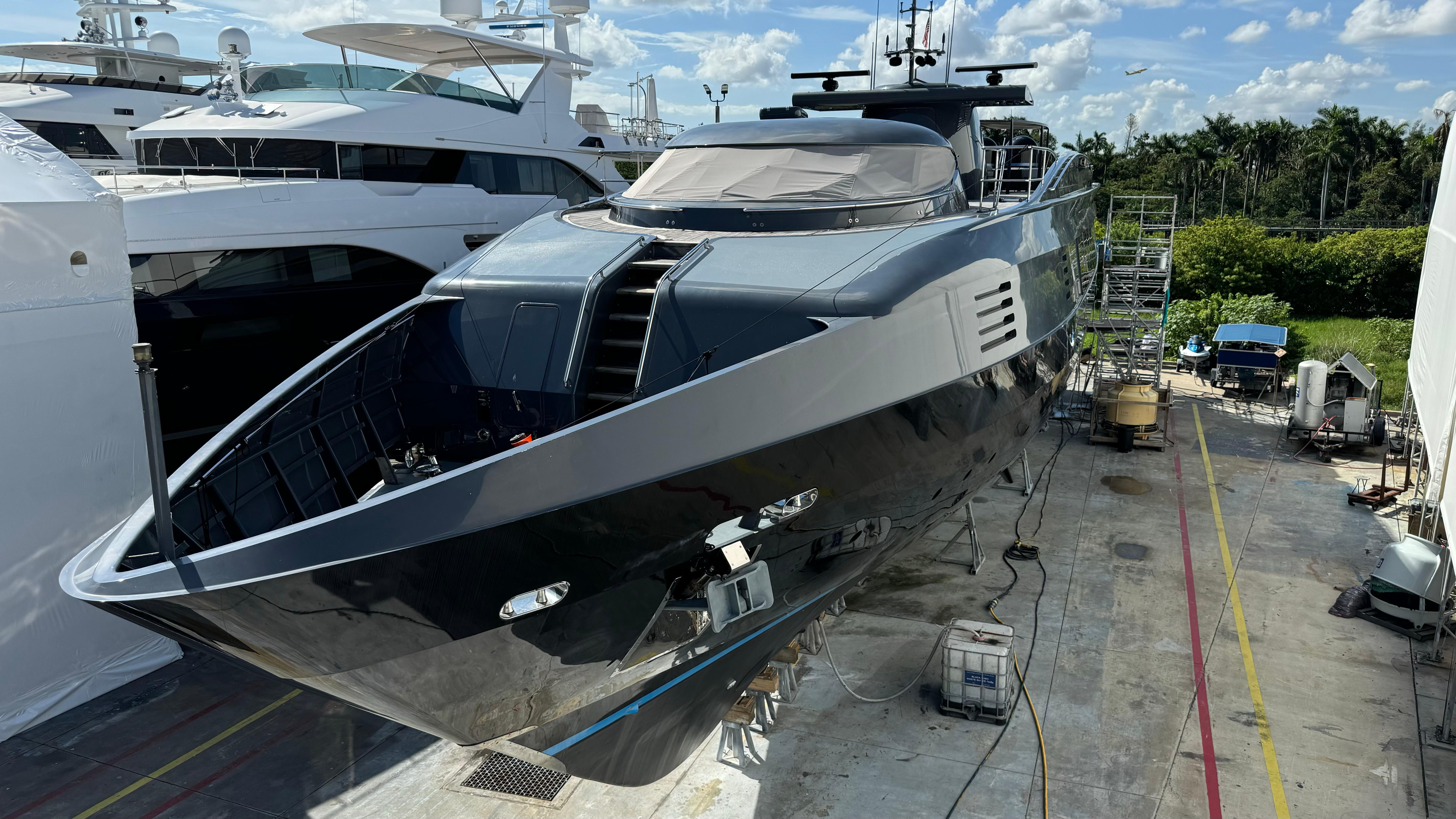 Matrix Yacht Photos Pics 