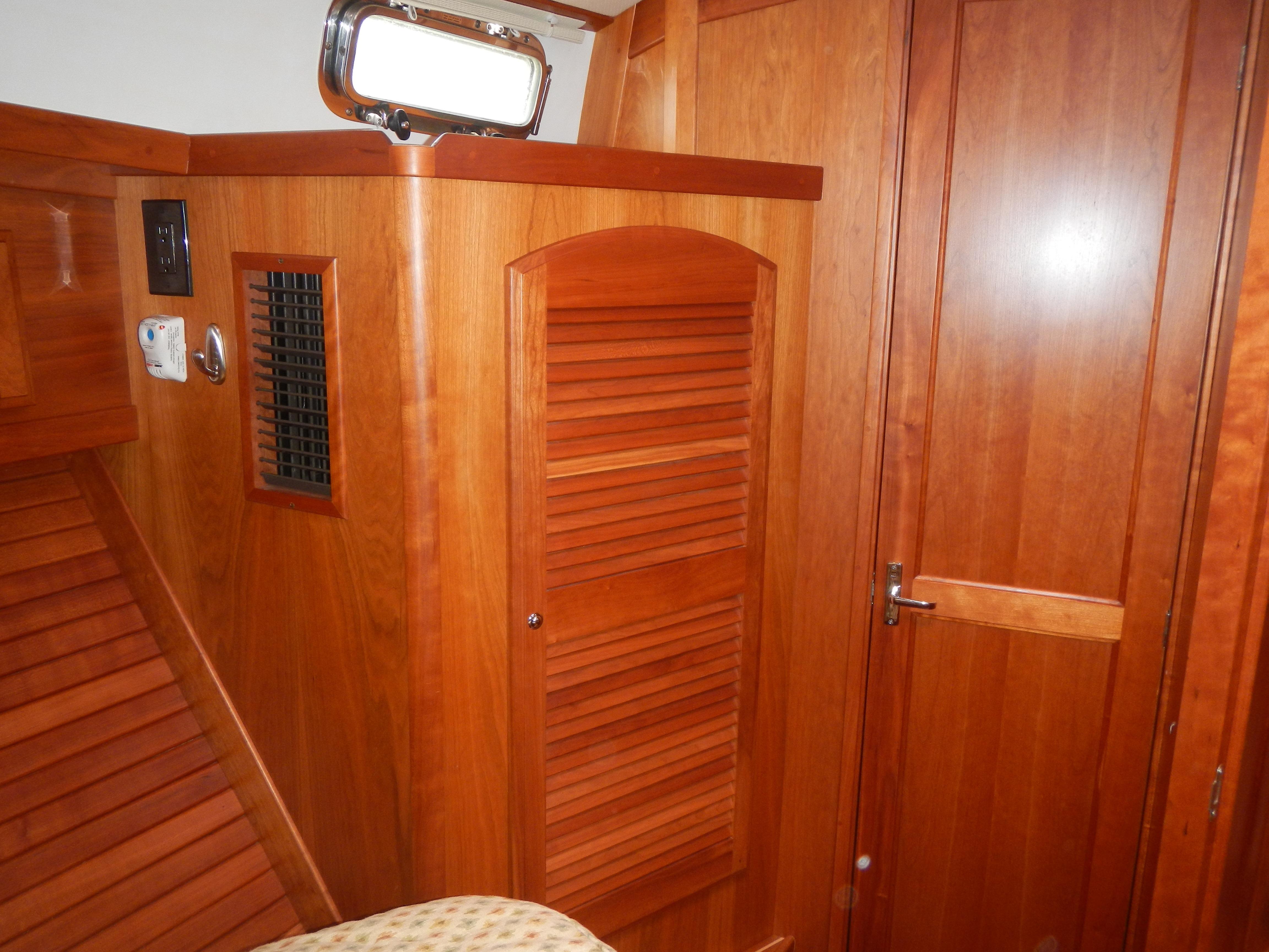 Master Stateroom Starboard entry to Head