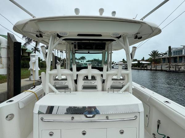 35' Boston Whaler, Listing Number 100913297, - Photo No. 19