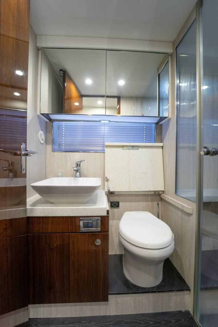 2019 Fairline 53 
