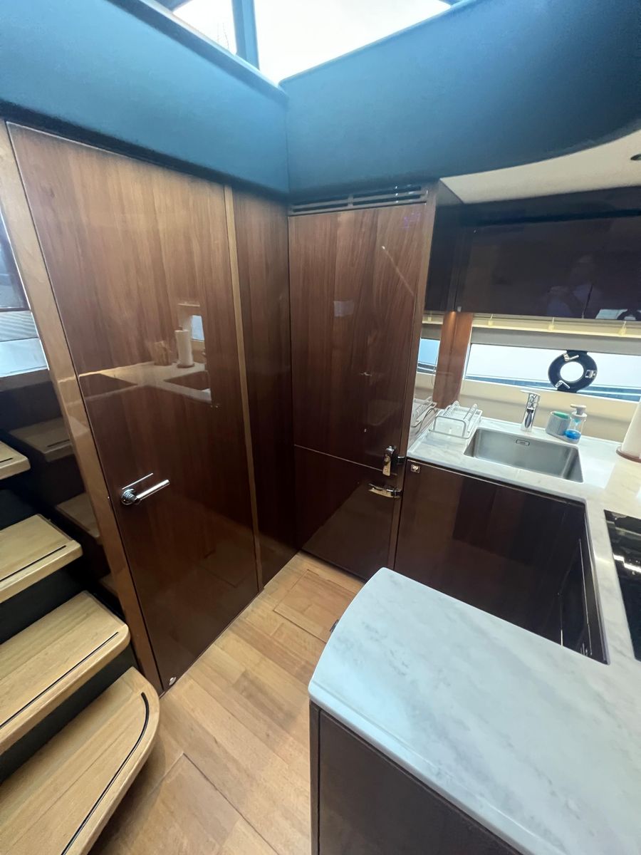 2018 Princess 58 
