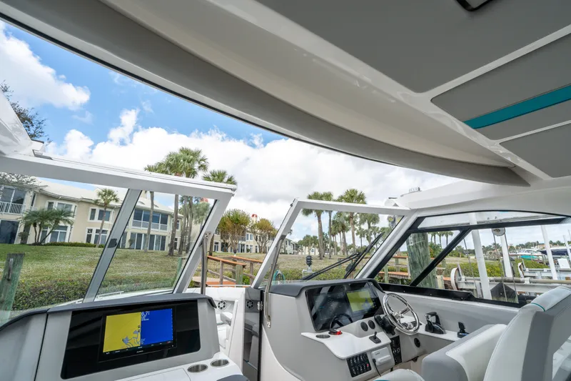  Yacht Photos Pics 2022 Regal Lx36 - Image 45