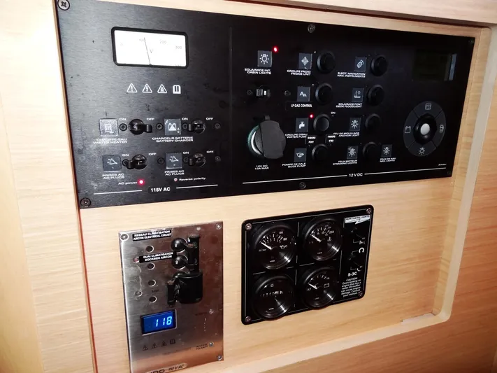 Blind Ambition II Yacht Photos Pics 