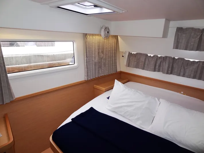 Blind Ambition II Yacht Photos Pics 