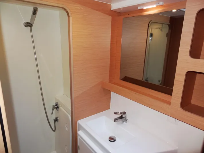 Blind Ambition II Yacht Photos Pics 