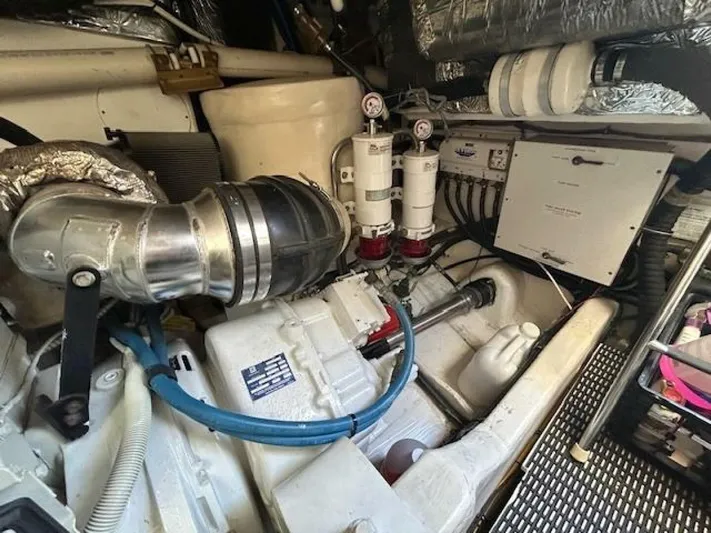 Absolutely Yacht Photos Pics 