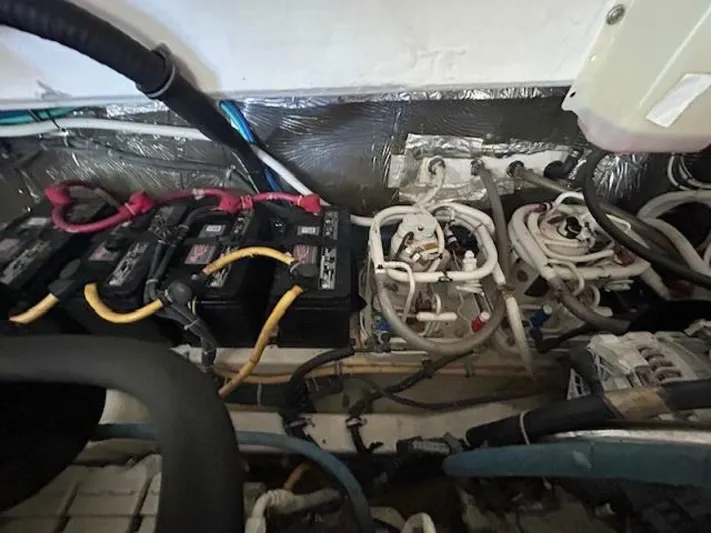 Absolutely Yacht Photos Pics 