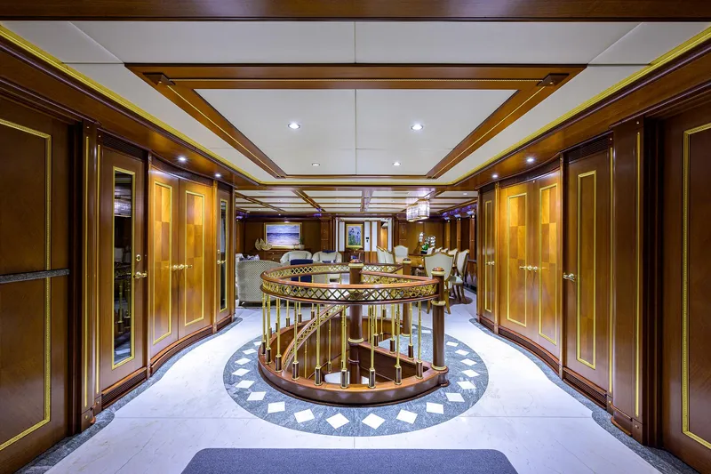Starship Yacht Photos Pics 