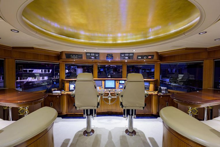 2001-185-delta-marine-tri-deck