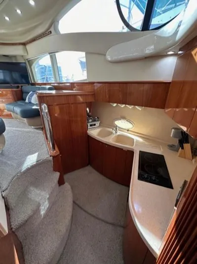 Valkiria Yacht Photos Pics 
