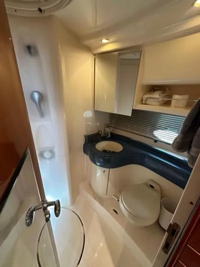 Valkiria Yacht Photos Pics 