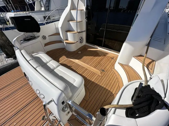 Valkiria Yacht Photos Pics 