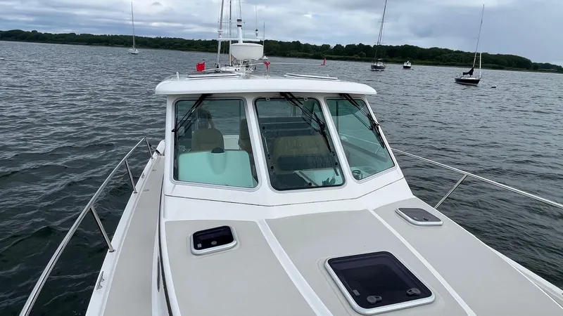 Grand Cove Yacht Photos Pics 