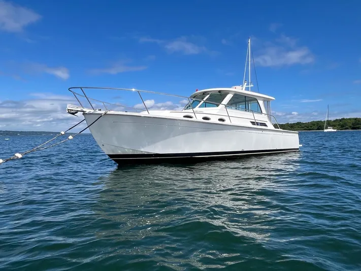 Grand Cove Yacht Photos Pics 