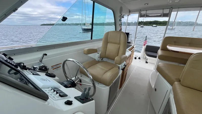 Grand Cove Yacht Photos Pics 