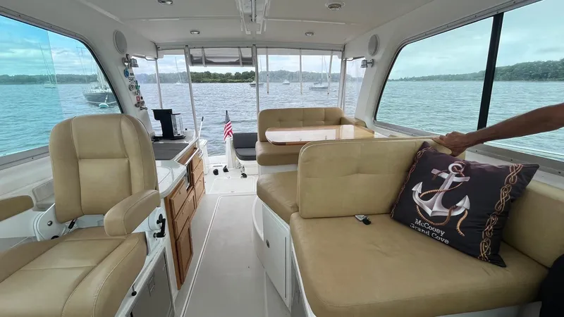 Grand Cove Yacht Photos Pics 