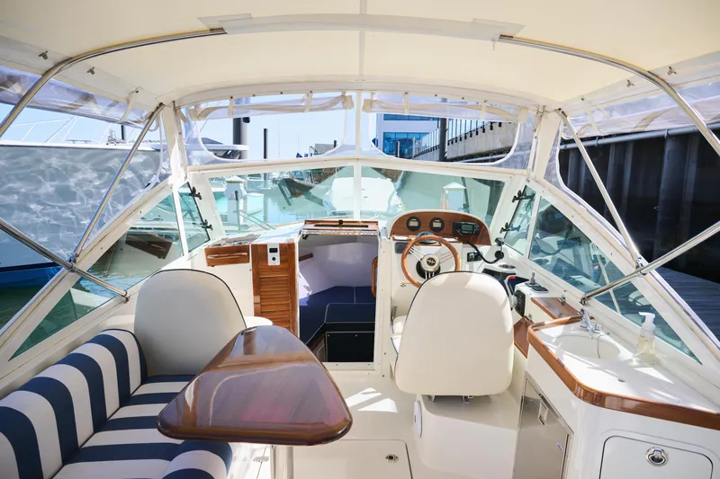 Osprey Yacht Photos Pics 