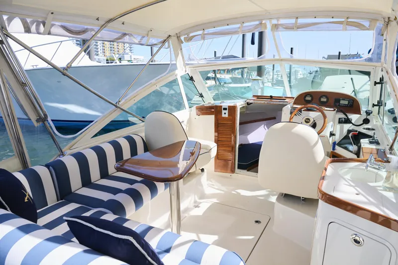 Osprey Yacht Photos Pics 