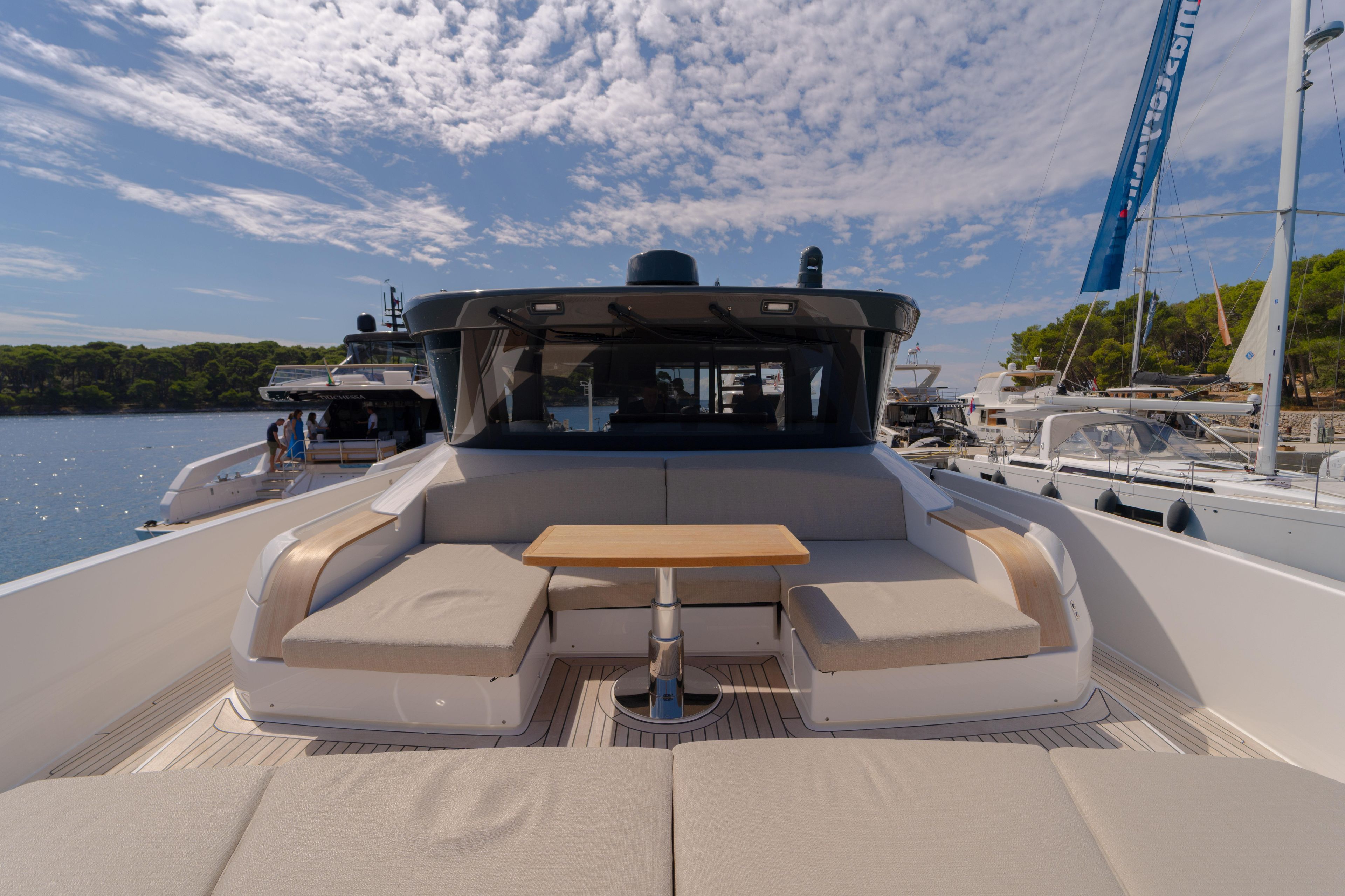 Yacht
