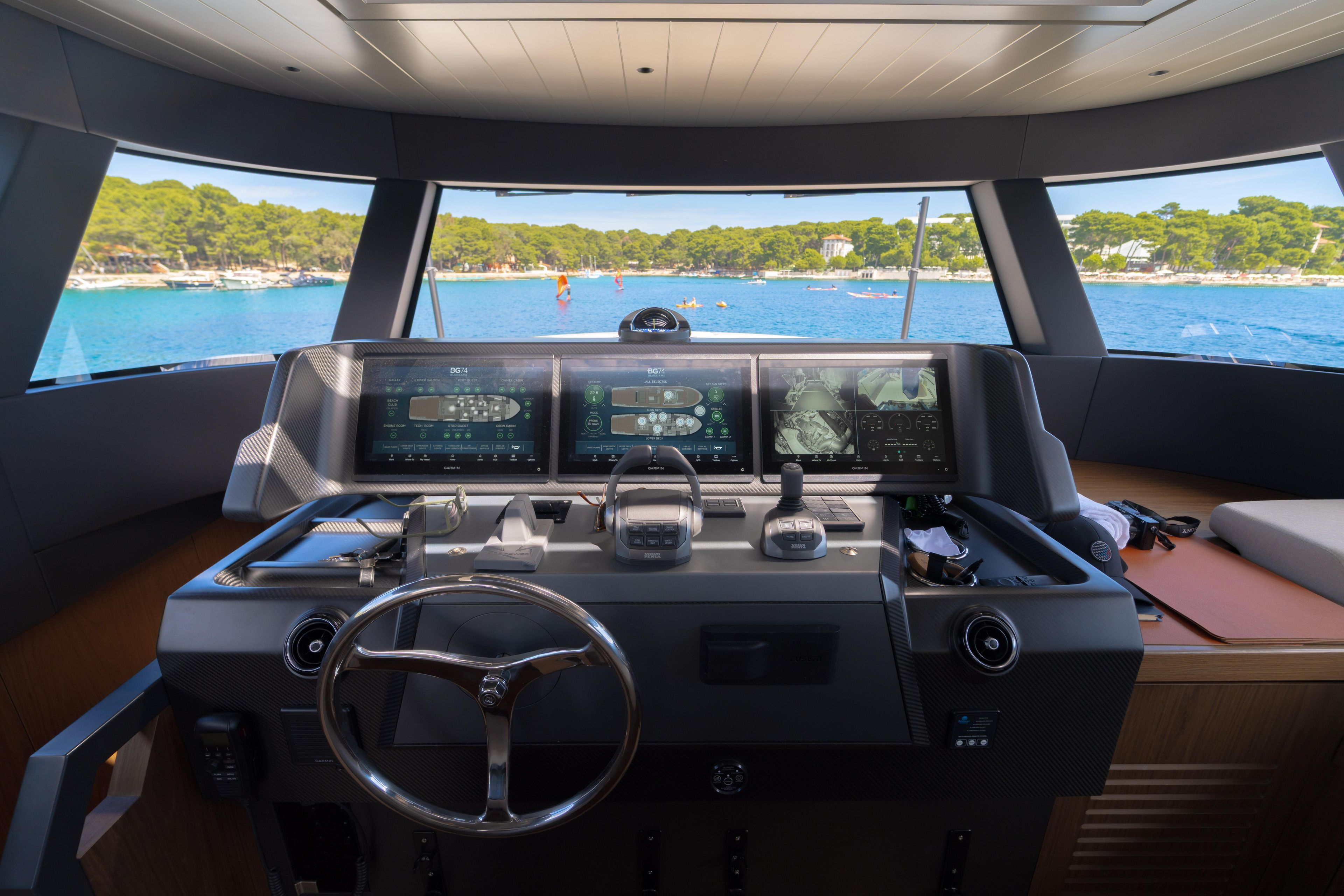 Yacht