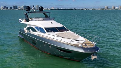 Yacht