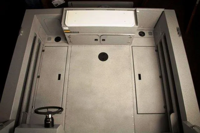  Yacht Photos Pics Manufacturer Provided Image