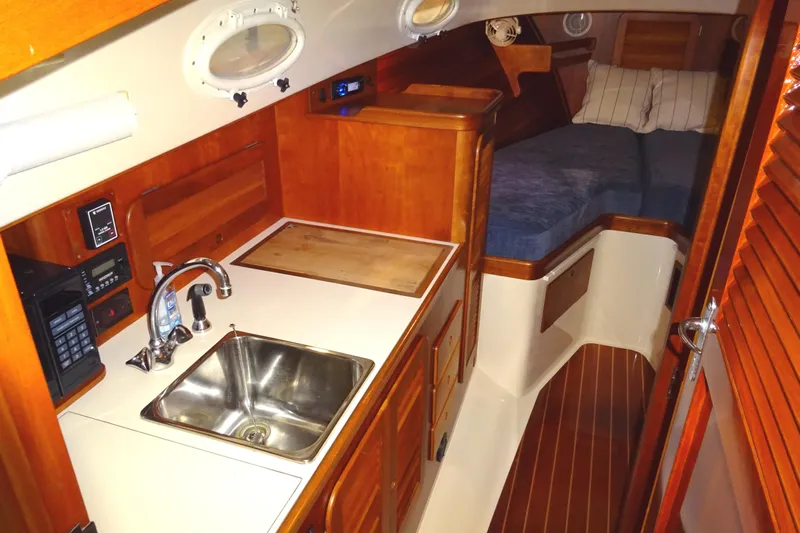 Old Fashioned Yacht Photos Pics 