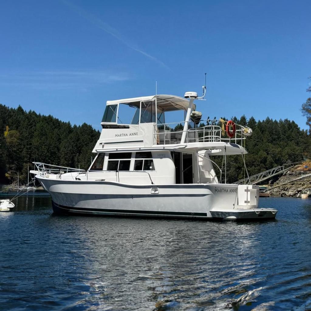 Mainship 390 Trawler