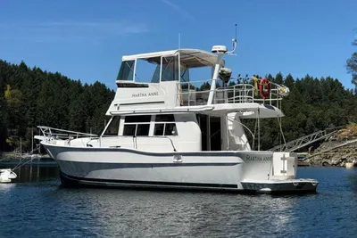 Mainship 390 Trawler