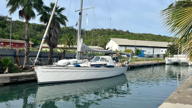 Stone Free Yacht Photos Pics 