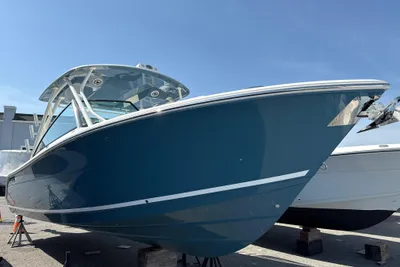 Cobia 280 DC