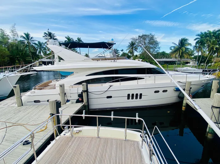 Grand Cru Yacht Photos Pics 