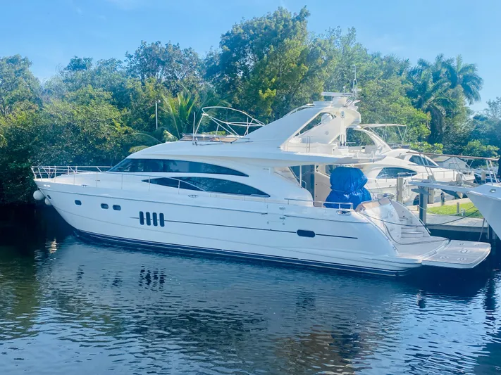 Grand Cru Yacht Photos Pics 