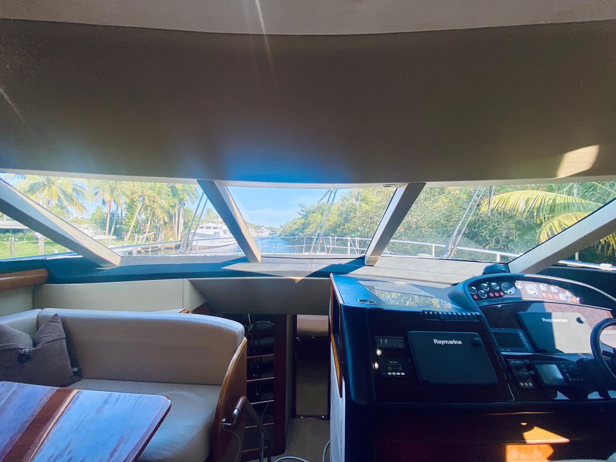 2006 Viking Sport Cruisers 70 